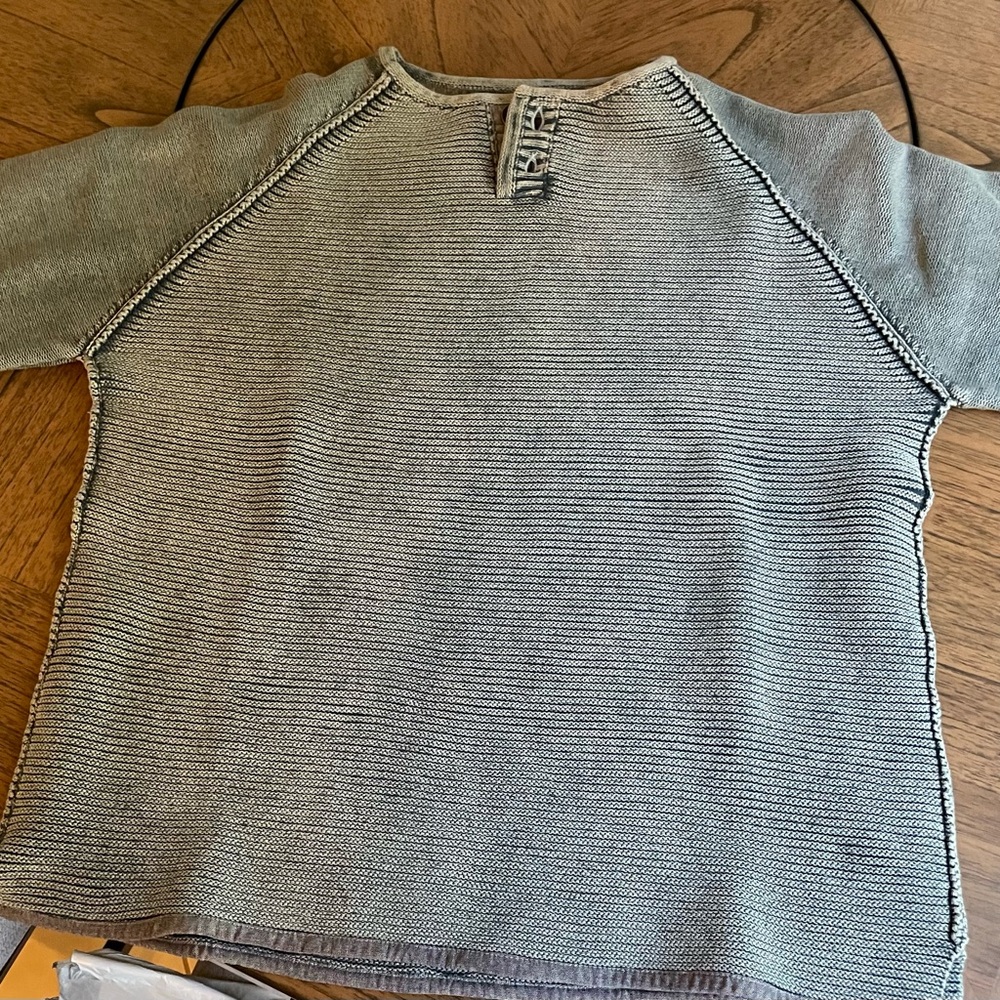 Carbon 2 Cobalt Mens Waterman Henley Sweater Size M Blue Ribbed Long Sleeve. New
